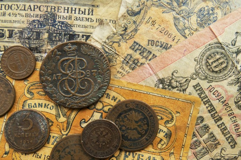 monety i banknoty